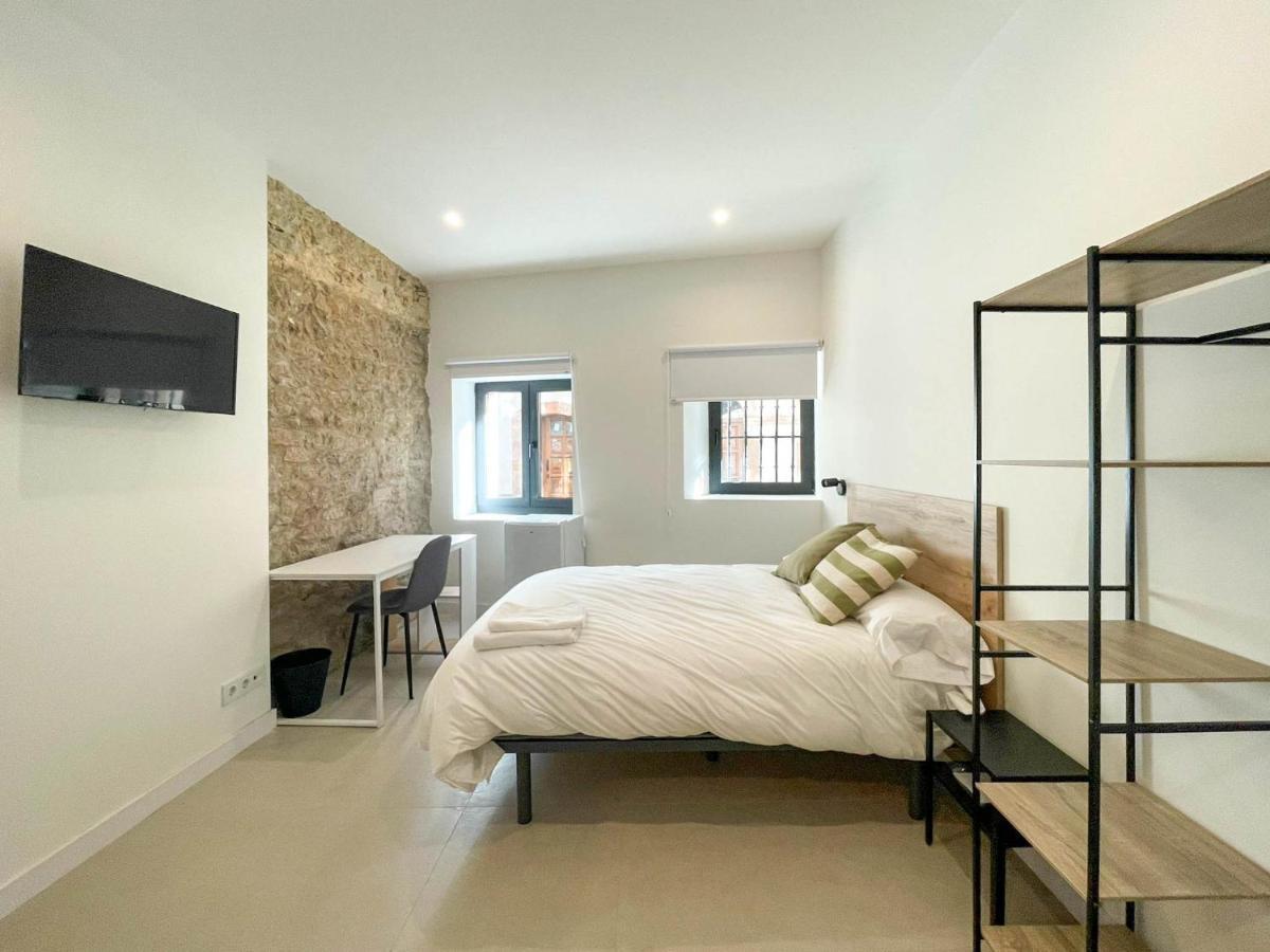 San Isidoro Coliving Otel Oviedo Dış mekan fotoğraf